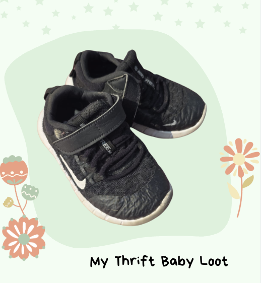 Preloved Nike toddler sports shoes (2-3 years)